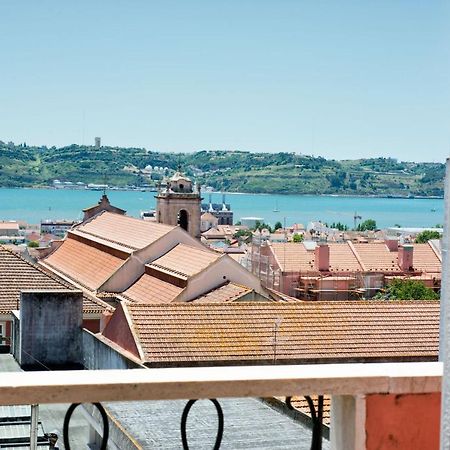 Ambassador River View Suites Лиссабон Экстерьер фото